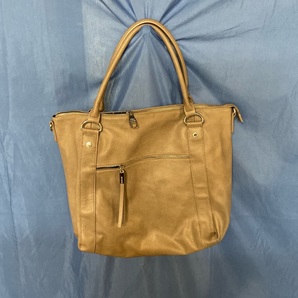 Steve Madden Grey Purse Excellent Condition